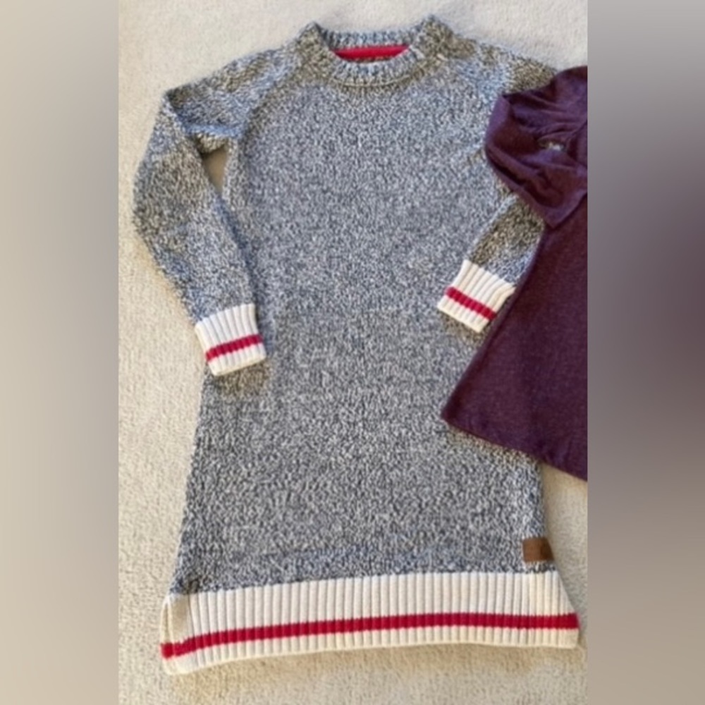 Bundle: roots sweater & white ten tree sweater.
